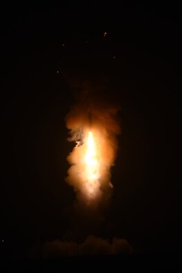 An unarmed Minuteman III intercontinental ballistic missile launches during an operational test Sept. 5, 2016, at Vandenberg Air Force Base, Calif. (U.S. Air Force photo/Michael Peterson)