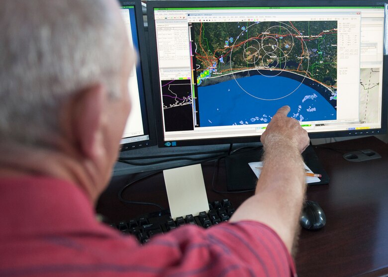 Weather Squadron monitors, shares weather 24/7 > Eglin Air Force Base