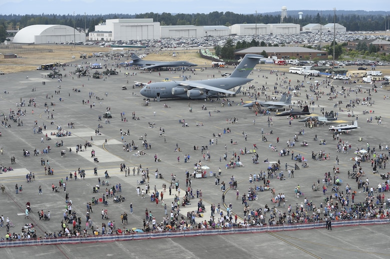 McChord Airmen highlight their mission during JBLM Airshow > Team