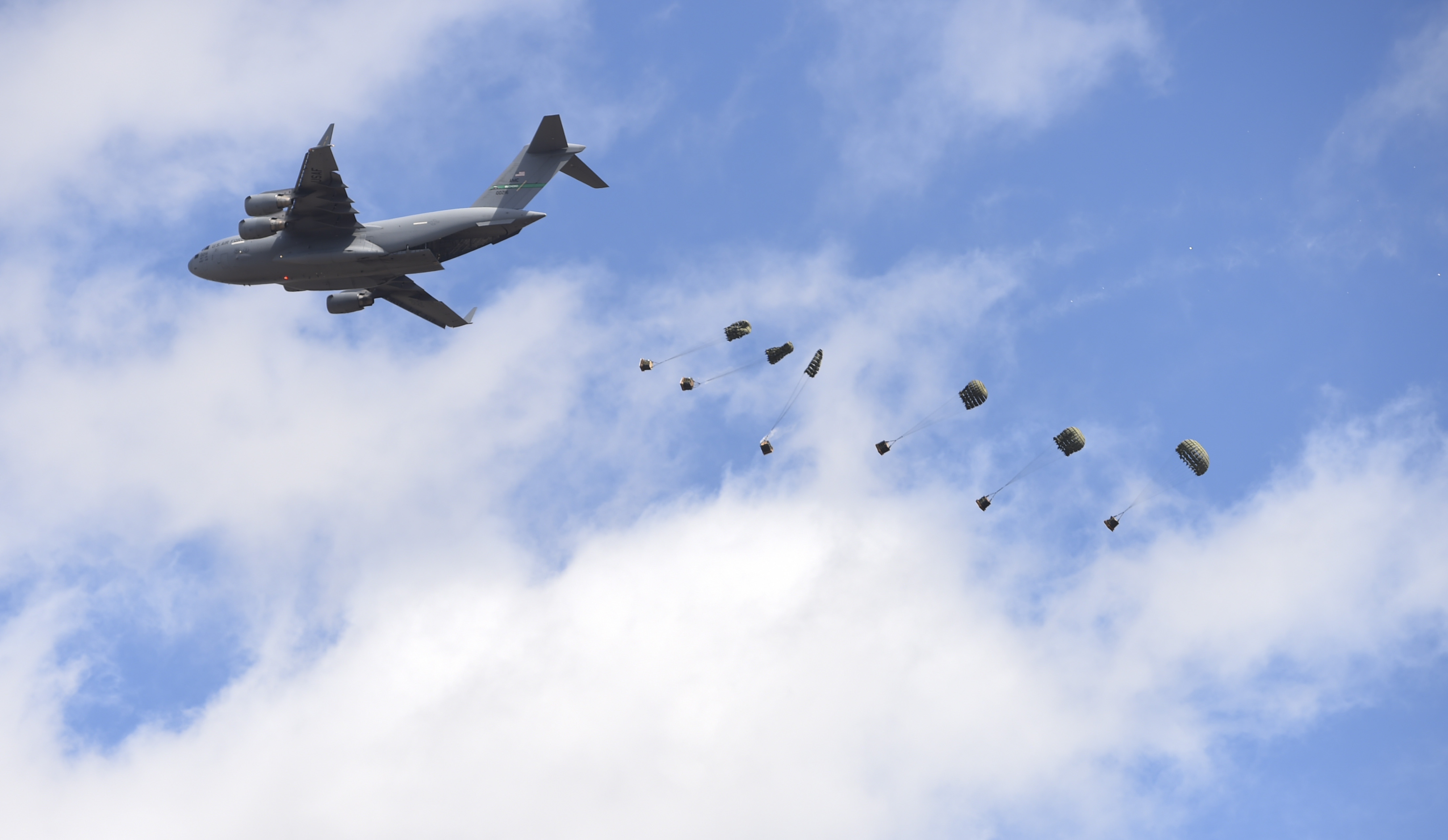 McChord Airmen highlight their mission during JBLM Airshow > Team