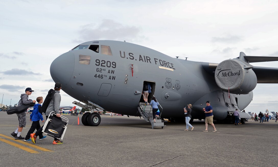 Team McChord Airmen showcase C-17 during air show