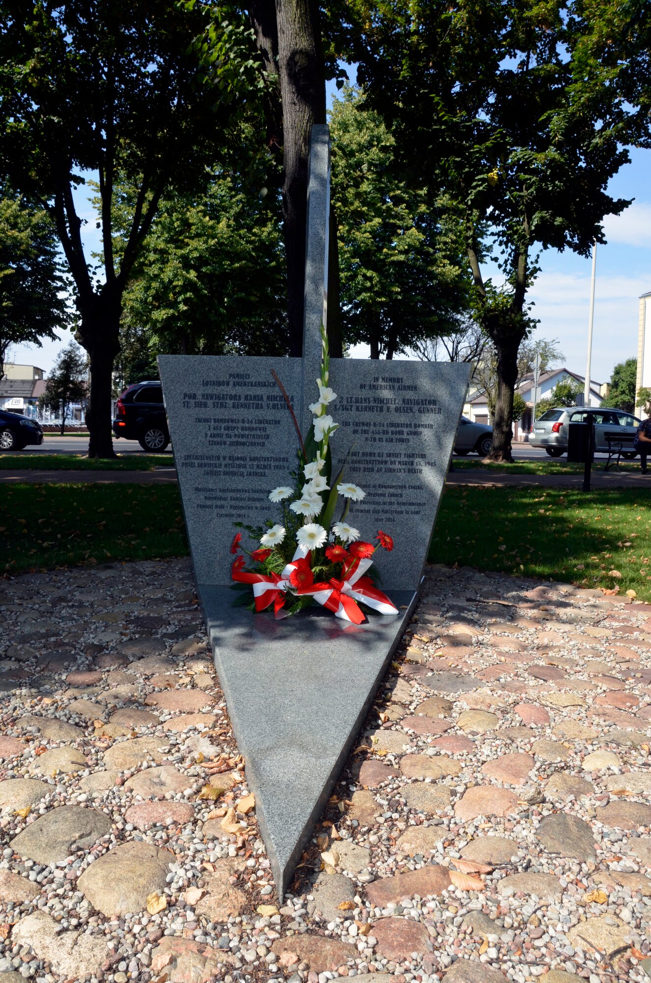 Konstantynow Lodzki, Poland -- A memorial service honoring a WWII U.S. bomber crew that went down here March 15, 1945, killing two of the seven on board was held here Sept. 4. Henryk Brzyszcz, mayor of Konstantynow Lodzki invited members of the South Dakota Air National Guard, 114th Fighter Wing and the 52nd Operations Group Detachment 1, based out of Lask Air Base, Poland to participate in the ceremony. (U.S. Air National Guard photo by Capt. Amy Rittberger/Released)