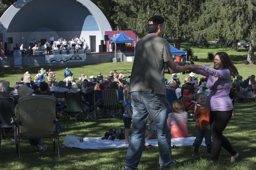 Audience members dance during a U.S. Air Force Band’s Airmen of Note concert in Victory Park Band Shell at Albion, Mich., Sept. 3, 2016. The Airmen of Note, U.S. Air Force Band’s premier jazz ensemble, toured from Naperville, Ill., to Detroit, Mich., during the Labor Day weekend. (U.S. Air Force photo by Senior Airman Philip Bryant)