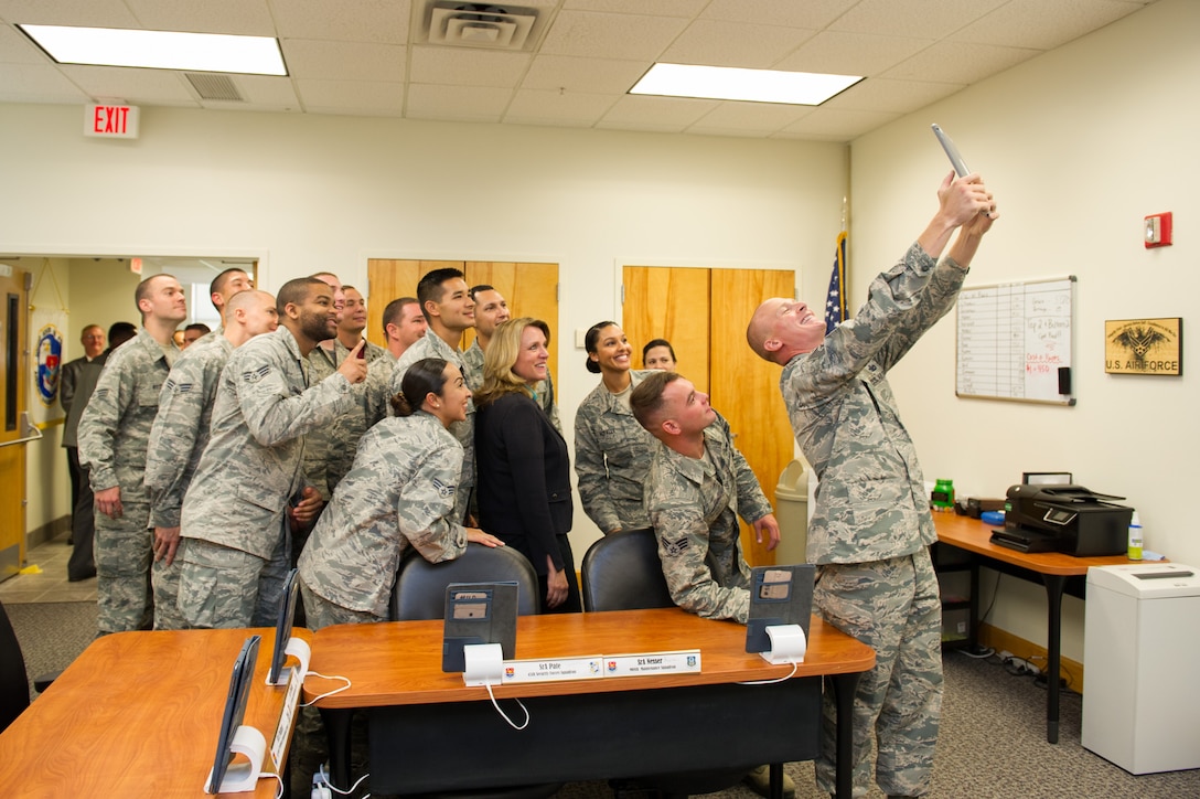 The Honorable Deborah Lee James Secretary of the Air Force takes a group selfie with students and instructors from Airman Leadership School Sept. 9, 2016, at Patrick Air Force Base, Fla. Her two-day stay included an all call, meeting with members of Patrick-Cape and its mission partners, and a visit to the Atlas Spacecraft Operations Center where she witnessed her first launch at the Eastern Range. (U.S. Air Force photo/Matthew Jurgens)