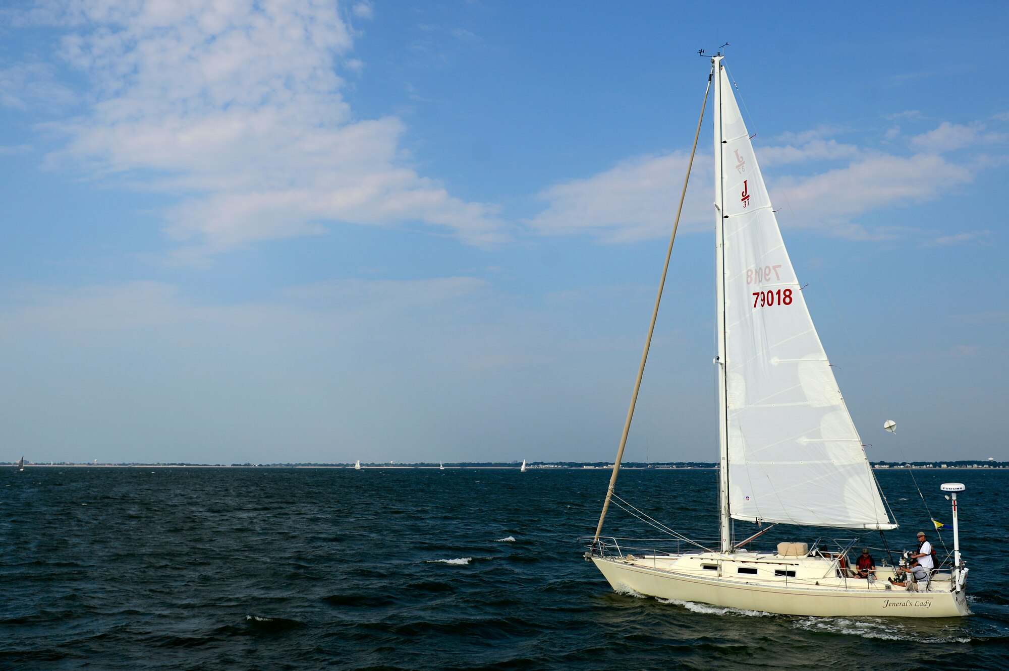 A crew prepares their sailboat to race in the Tri-Services Regatta on Chesapeake Bay, Va., Sept. 11, 2016. More than 50 boats belonging to U.S. Air Force, U.S. Army, U.S. Navy and military affiliated yacht clubs participated in the race. (U.S. Air Force photo by Airman 1st Class Kaylee Dubois)