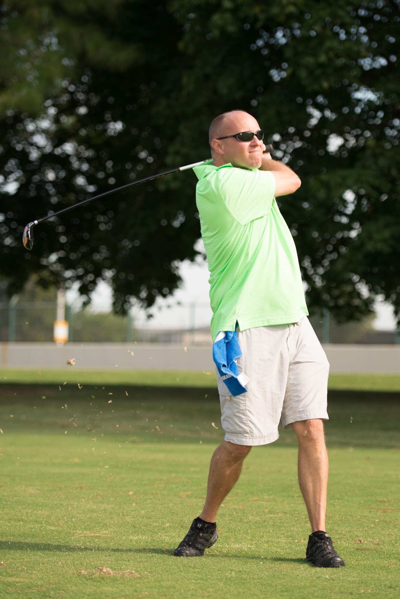 Lt. Col. Dain Kleiv, 436th Maintenance Group deputy commander, tees off at the 2016 fall Bluesuiters Golf Tournament Sept. 9, 2016, at the Eagle Creek Golf Course on Dover Air Force Base, Del. Bluesuiters is a biannual golf tournament aimed at connecting Team Dover Airmen with local civic and business leaders. (U.S. Air Force photo by Mauricio Campino)