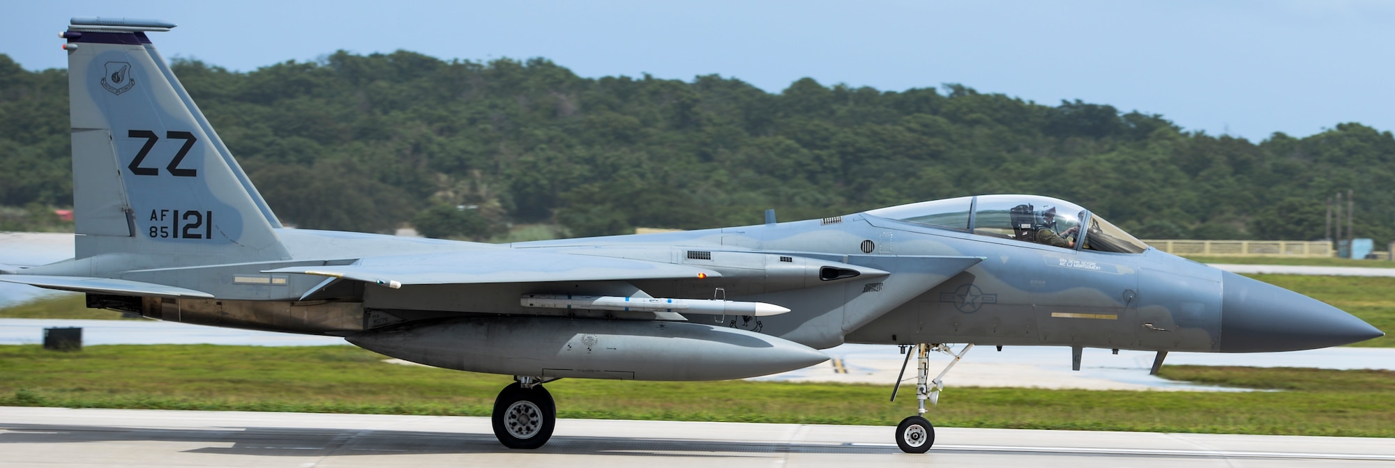 A U.S. Air Force F-15 Eagle assigned to the 44th Fighter Squadron, Kadena Air Base, Japan, taxis during Exercise Valiant Shield at Andersen AFB, Guam, Sept. 14, 2016. Valiant Shield is a biennial U.S. Air Force, Navy and Marine Corps exercise held in Guam, focusing on real-world proficiency in sustaining joint forces at sea, in the air, on land and in cyberspace. (U.S. Air Force photo by Tech. Sgt. Richard P. Ebensberger)
