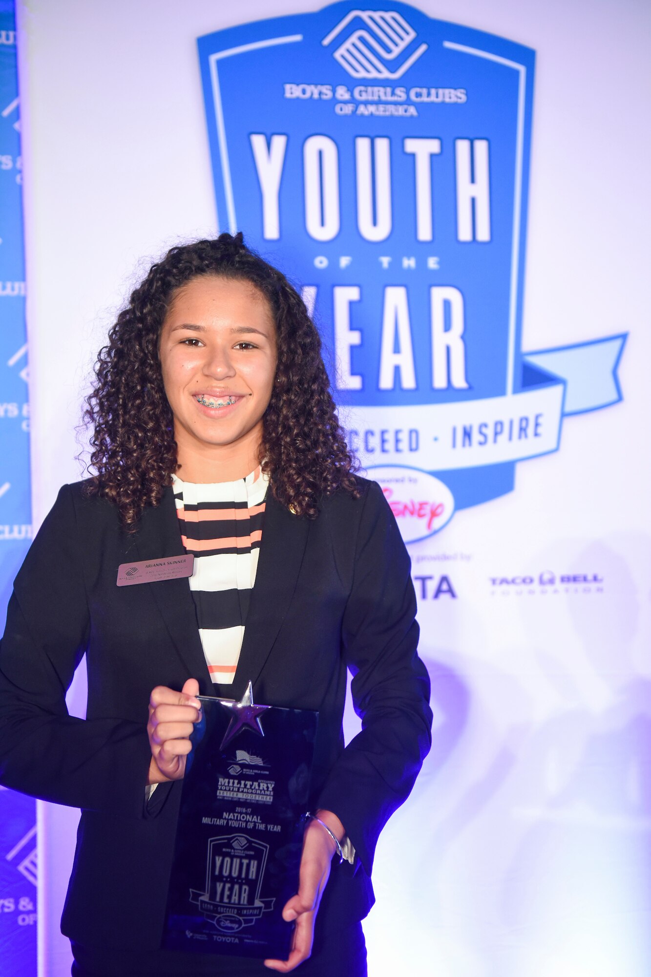 Arianna Skinner, from Joint Base McGuire-Dix-Lakehurst, New Jersey, was selected as the 2016 Boys & Girls Clubs of America, National Military Youth of the Year in a ceremony held in Washington D.C, Sept. 9, 2016. (Courtesy photo by Kevin Wolf/AP Images for Boys & Girls Clubs of America)