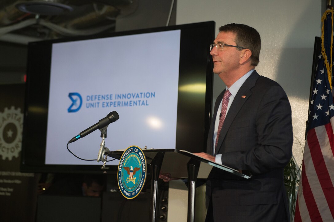 Defense Secretary Ash Carter speaks with innovation leaders during a visit to Capital Factory, Austin, Texas, Sept. 14, 2016. DoD photo by Army Sgt. Amber I. Smith