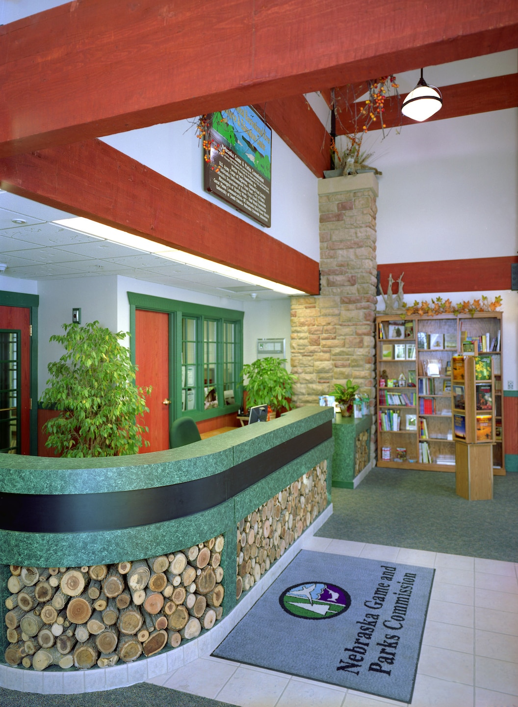 The Ponca State Park resource and education center was completed in 2003 through a collaborative effort from the Nebraska Game and Parks Commission, the National Park Service and USACE with more than 30 partners including federal, state, local and private organizations. 