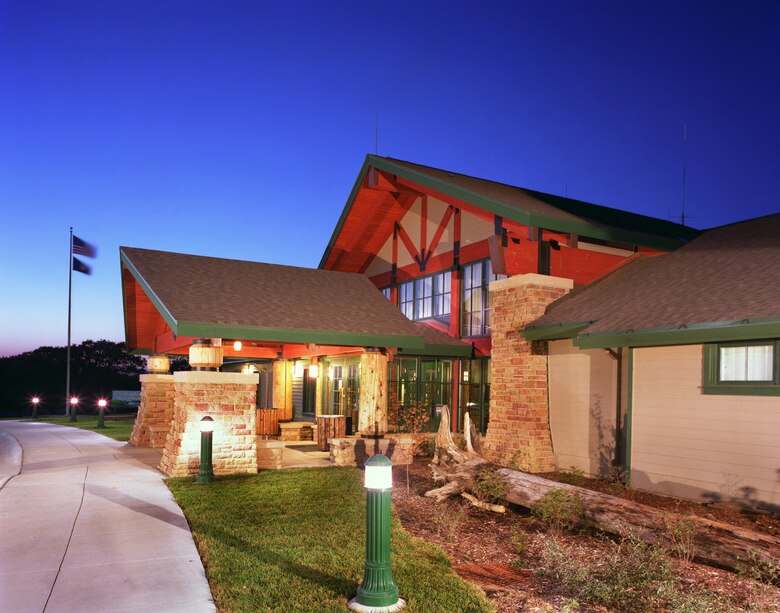 The Ponca State Park resource and education center was recognized in 2004 with an Honor Award for the U.S. Army Corps, Chief of Engineers Design and Environmental Awards Program. The education center’s interpretive exhibits and interactive displays were designed by the National Park Service and provide a direct connection with the Missouri National Recreation River.