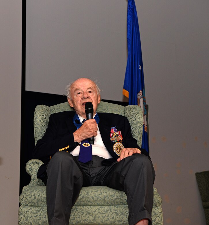 Arthur Bishop, a World War II veteran and POW, shares his memories during the POW/MIA  ceremonial breakfast Sept. 15, 2016, at Beale Air Force Base, California. He was taken prisoner by Nazi forces in Germany. Bishop was held captive for 187 days after being caught behind enemy lines. (U.S. Air Force photo/ Airman Tristan D. Viglianco)