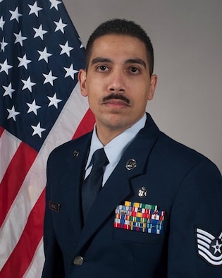Tech. Sgt. Daniel Mendez official photo. (U.S. Air Force photo by Staff Sgt. Chelsea Browning/Released)