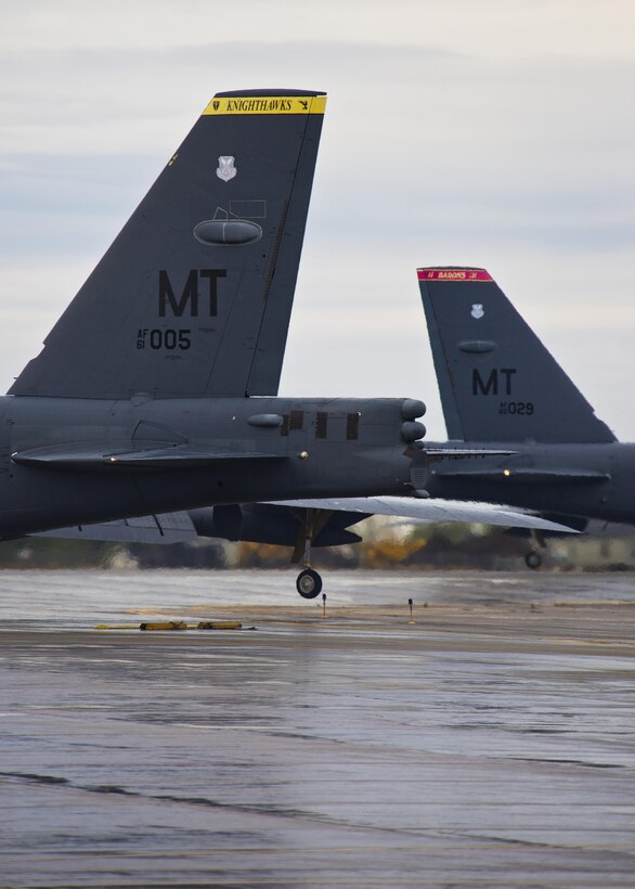 Two B-52H Stratofortresses taxi down the runway during Prairie Vigilance 16-1 at Minot Air Force Base, N.D., Sept. 16, 2016. The 5th Bomb Wing at Minot Air Force Base, N.D., participated in Prairie Vigilance Sept. 11-16, an annual exercise designed to test the wing’s ability to conduct conventional and nuclear-capable bomber operations. (U.S. Air Force photo/Airman 1st Class J.T. Armstrong)