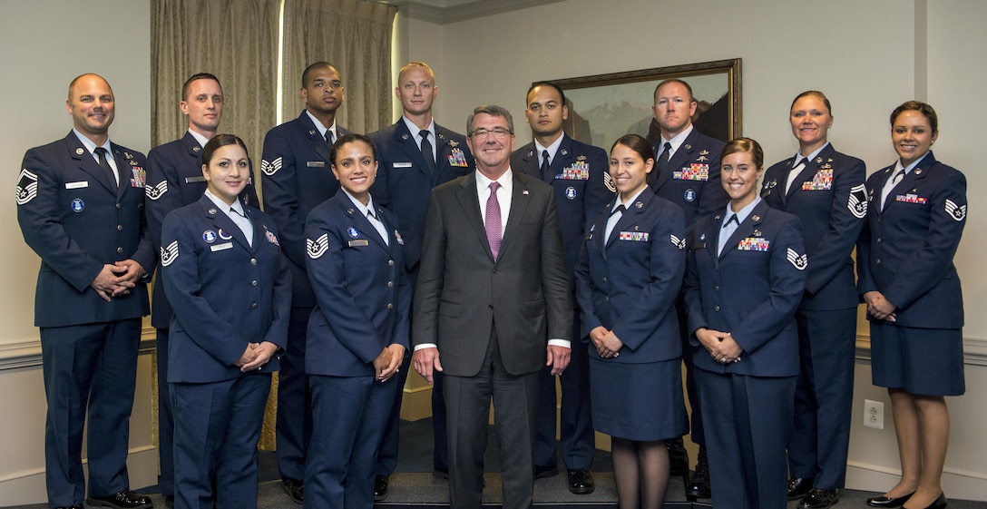 Defense Secretary Ash Carter meets with the 12 Outstanding Airmen of the Year at the Pentagon, Sept. 20, 2016. DoD photo by Air Force Tech. Sgt. Brigitte N. Brantley
