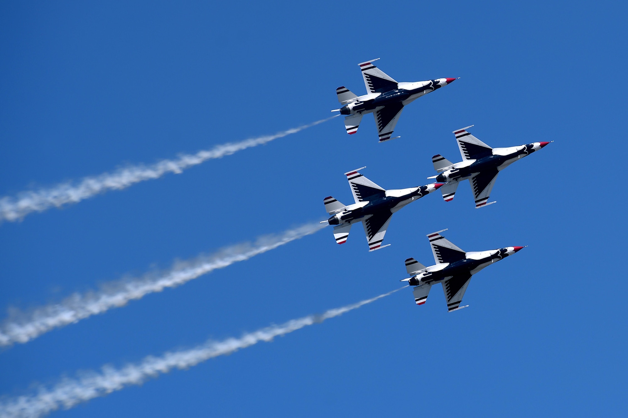The U.S. Air Force Thunderbirds fly in a close air formation during the Sheppard Air Force Base, Texas, practice air show, Sept. 16, 2016. The Air Force Thunderbirds demonstrate the capabilities of the U.S. Air Force and the decisive combat power Airmen bring to threats against the United States. (U.S. Air Force photo by Senior Airman Kyle E. Gese)