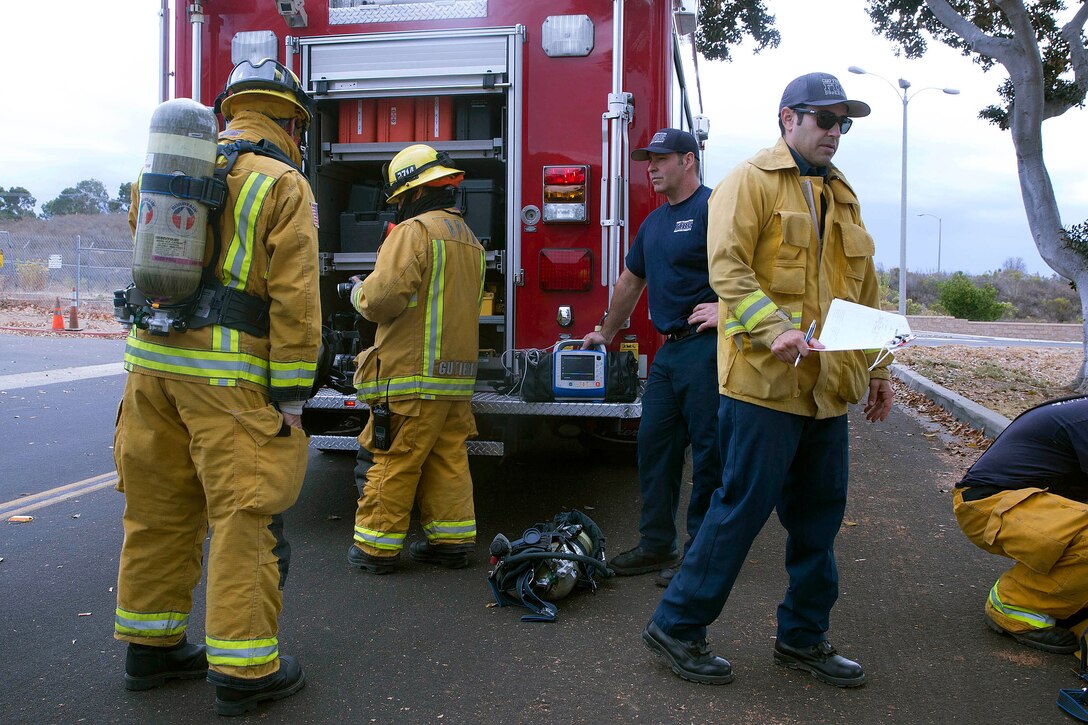 Camp Pendleton conducted a hazardous material exercise at the old naval hospital by lake O'Neill on Sept. 20. the exercise is sponsered by the ARNORTH San Antonio and included the Camp Pendleton Fire Dept HAZMAT team and the U.S. Armys 9th Civil Support Team. (Marine Corps photo by Pfc. Dylan C Overbay/RELEASED)