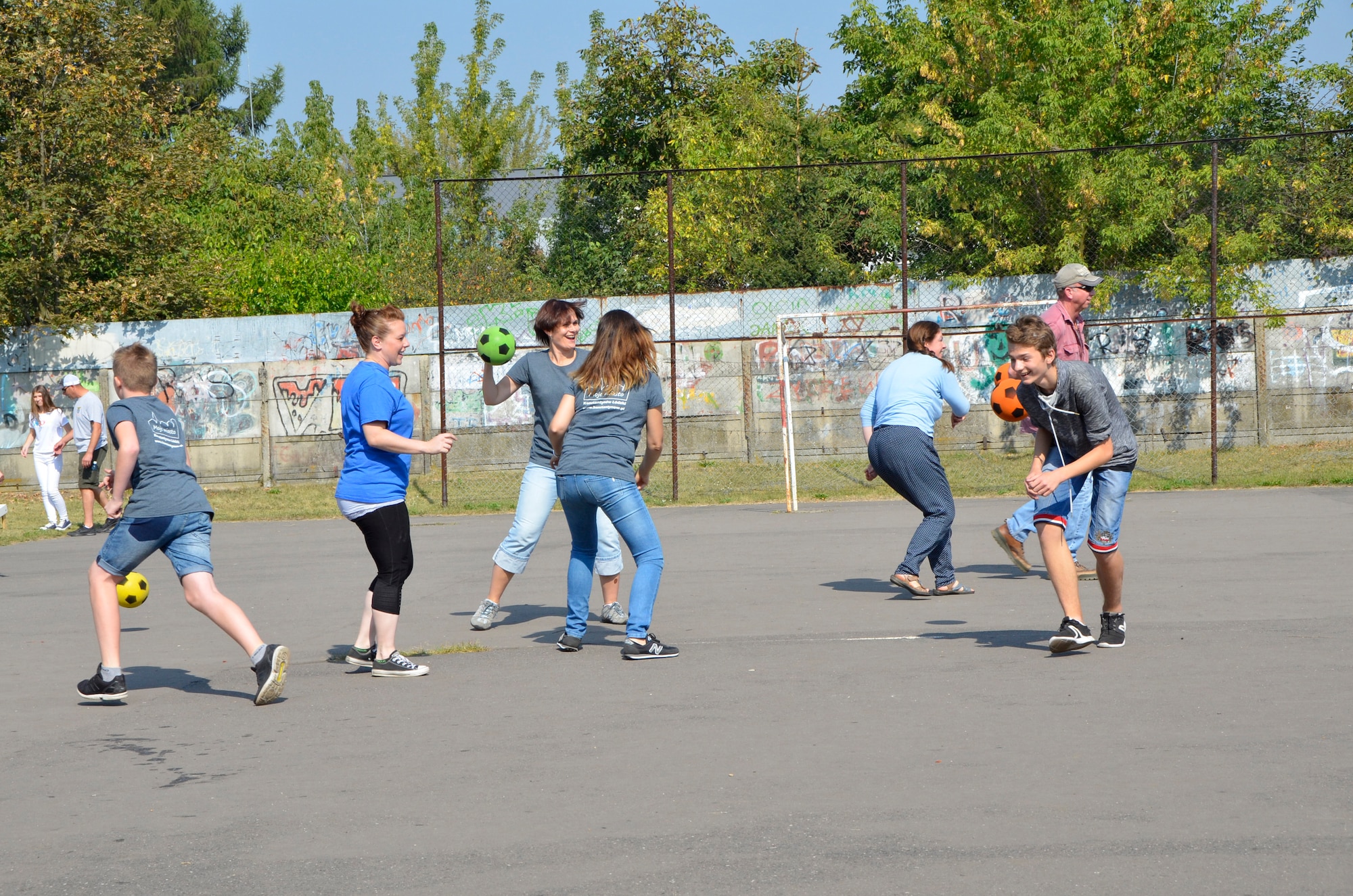 Konstantynow Lodzki, Poland - Students of Gimnazjum Nr 1 w Konstantynowie Lodzkim, a middle school in Konstantynow Lodzki, Poland, play a game of dodgeball Sept. 16, 2016. More than 50 members of the South Dakota Air National Guard, alongside members of the 52nd Operations Group Detachment 1, participated in a sports day at the school aimed at building relationships, teaching American sports and practicing English with the students. (U.S. Air National Guard photo by Capt. Amy Rittberger)  