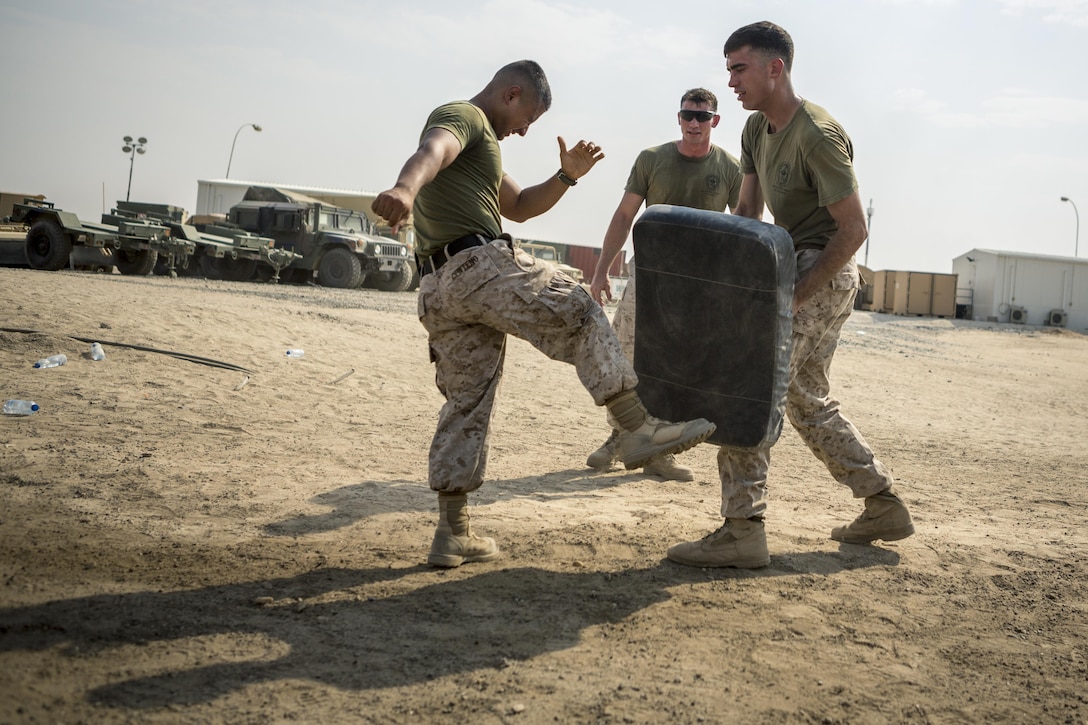 SPMAGTF Marines conduct OC Qualification