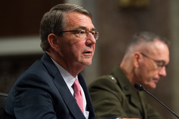Defense Secretary Ash Carter and Marine Corps Gen. Joe Dunford, chairman of the Joint Chiefs of Staff, testify before the Senate Armed Services Committee in Washington, D.C., Sept. 22, 2016. DoD photo by Navy Petty Officer 2nd Class Dominique A. Pineiro
