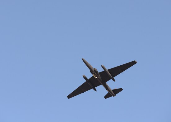 A U-2 Dragon Lady from the 1st Reconnaissance Squadron flies over Beale Air Force Base, Calif. after resuming operations Sept. 23, 2016. Flying operations were put on hold while the installation investigated a U-2 crash in the Sutter Buttes near the installation. Global U-2 flying operations were not impacted as a result of the incident. Pilots and maintainers continued to support commanders with high-altitude intelligence, surveillance and reconnaissance. (U.S. Air Force photo by Airman Tristan D. Viglianco)