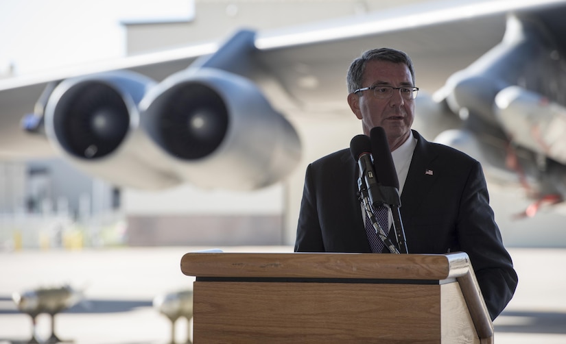 Defense Secretary Ash Carter speaks to troops at Minot Air Force Base, N.D., Sept. 26, 2016. Carter is traveling to North Dakota and New Mexico to highlight the nation's nuclear enterprise, an area of critical importance to the long-term security of the United States. DoD photo by Air Force Tech. Sgt. Brigitte N. Brantley