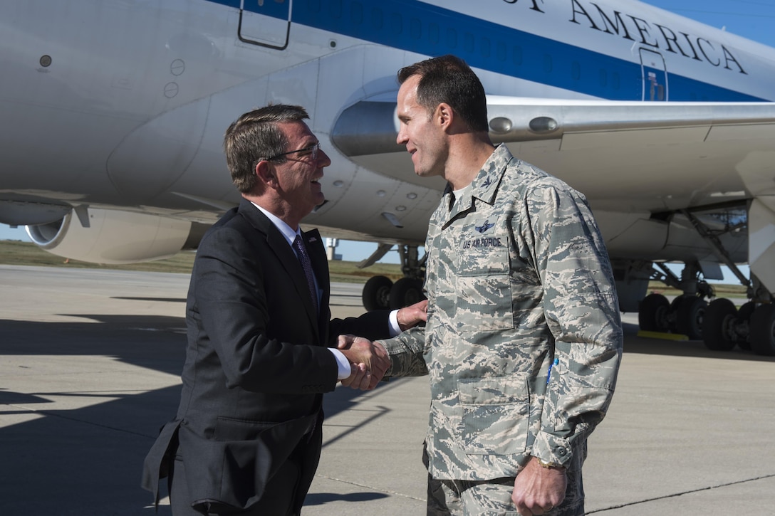 Defense Secretary Ash Carter shakes hands with an airman at Minot Air Force Base, N.D., Sept. 26, 2016. DoD photo by Air Force Tech. Sgt. Brigitte N. Brantley