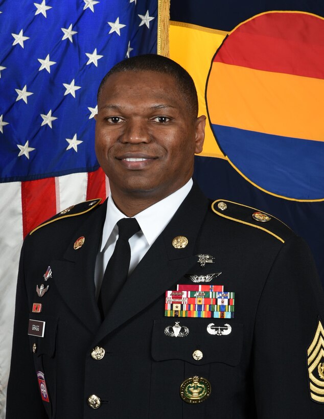 Command Sergeant Major Michael L. Gragg, Command Sergeant Major, Center for Initial Military Training