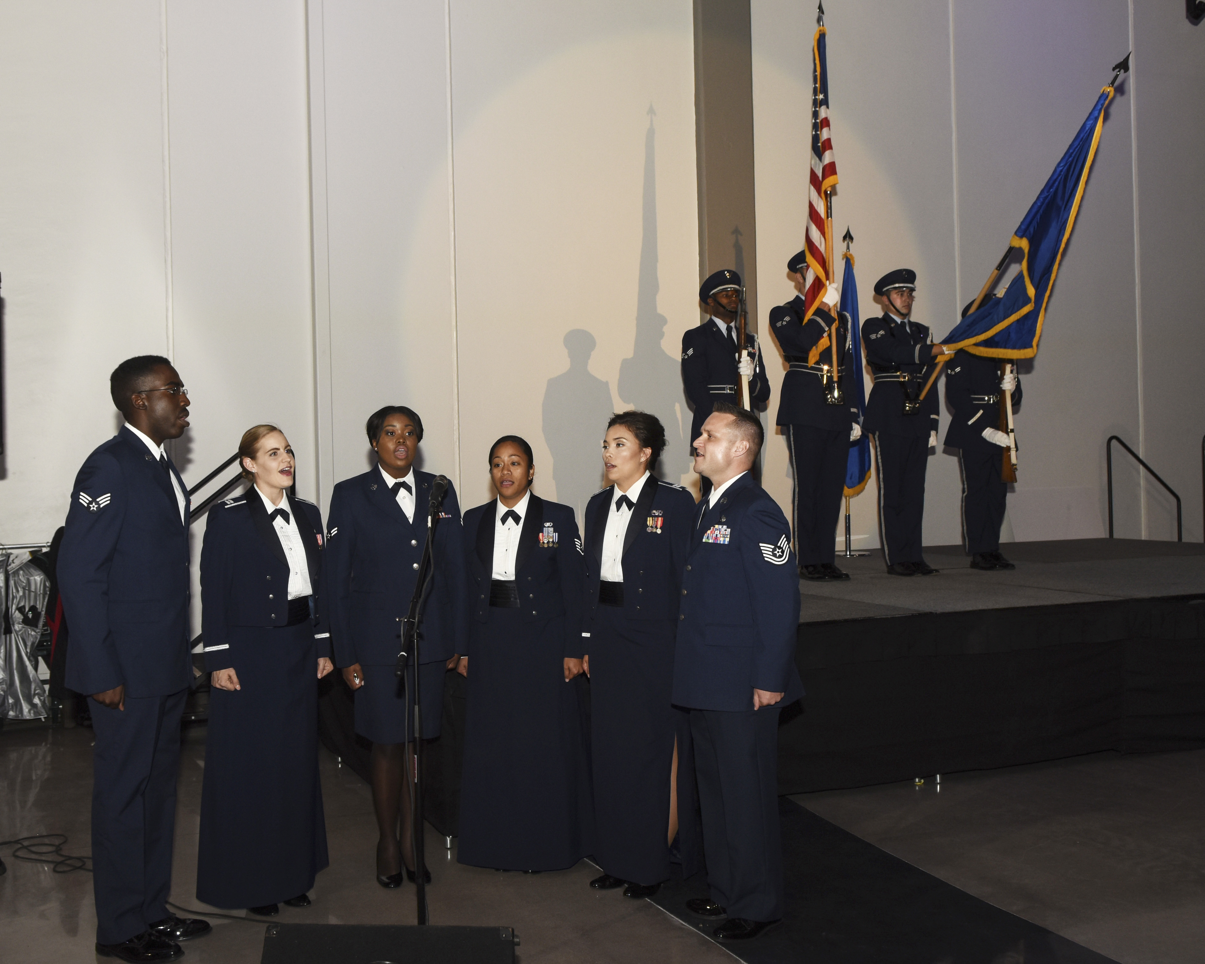Team Dyess, Abilene community partners attend 2016 Air Force Ball