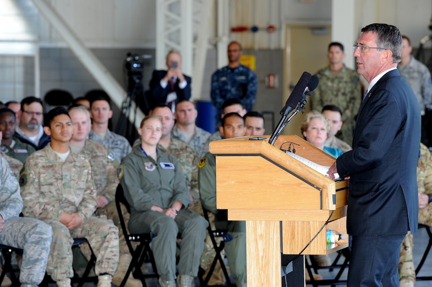 U.S. Secretary of Defense Ashton Carter speaks to Airmen at Minot Air Force Base, N.D., Sept. 26, 2016. Carter toured the base and visited with Airman from both the 5th Bomb Wing and the 91st Missile Wing. The tour included visiting a missile alert facility, a B-52 Stratofortress and a question and answer session with troops and personnel from the base. (U.S. Air Force photo/Senior Airman Kristoffer Kaubisch)