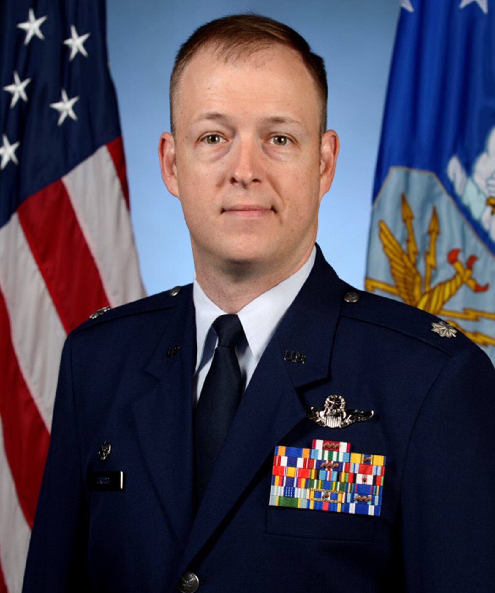 Portrait of U.S. Air Force Lt. Col. Luther Cross, the commander of the 316th Fighter Squadron Active Association, assigned to McEntire Joint National Guard Base, S.C., Sept. 19, 2016. (U.S. Air Force courtesy photo)