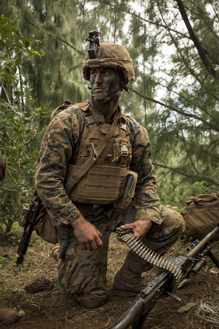 From classroom to field ops, Marines train to be squad leaders > Marine ...