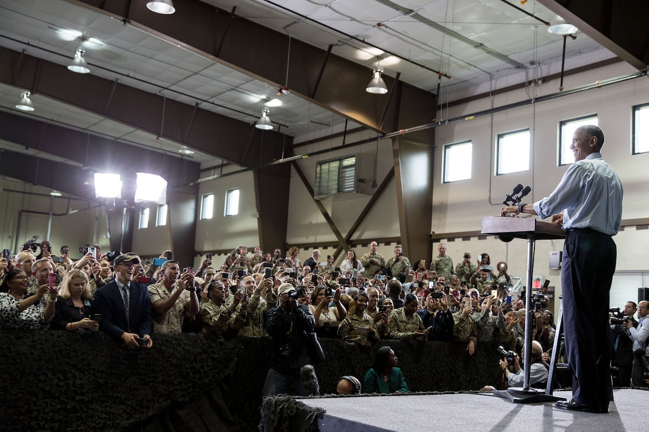 President Barack Obama speaks to service members during a visit to Fort Lee, Va., Sept. 28, 2016. The president thanked them for their service to the nation. Official White House photo by Pete Souza