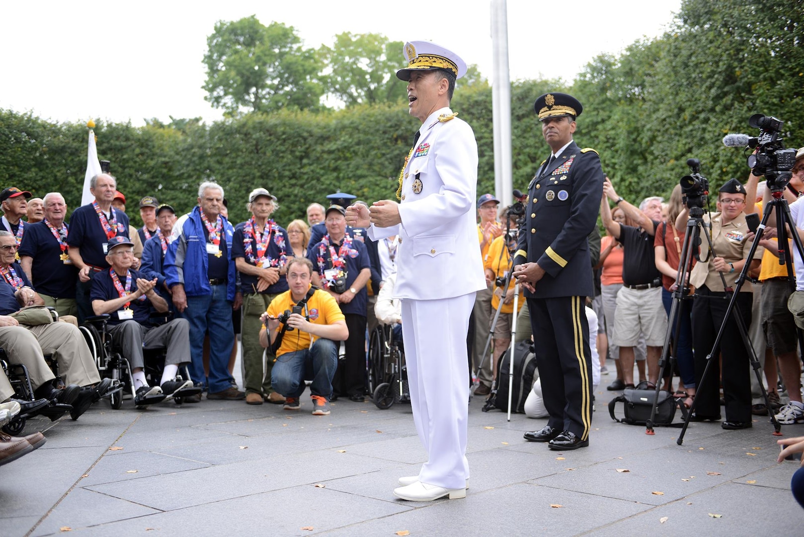 Maj. Gen. Shin Kyoung-soo, a Korean defense attaché to the United States, spoke with Korean War veterans, Sept. 24, 2016, at the Korean War Memorial in Washington, D.C. About 88 veterans of the Korean War visited the Korean War Memorial in the nation's capital, Sept. 24, 2016. 