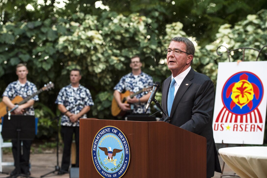 Defense Secretary Ash Carter speaks during an official reception ahead of the U.S.-Association of Southeast Asian Nations defense forum in Hawaii, Sept. 29, 2016. Carter is on a trip to highlight the importance of the rebalance to the Asia-Pacific region. DoD photo by Air Force Tech. Sgt. Brigitte N. Brantley