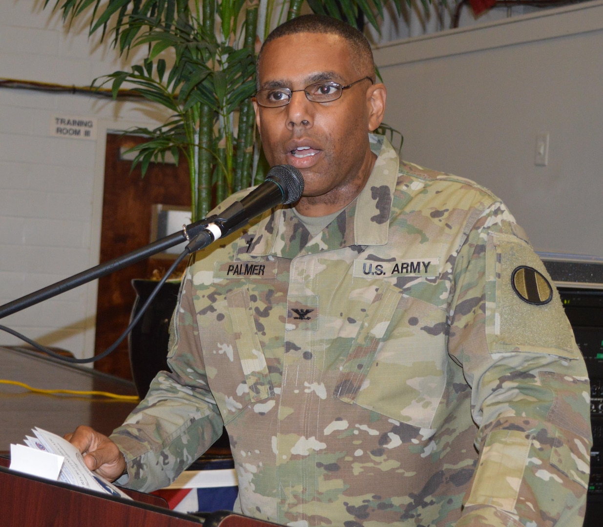 Col. James Palmer Jr., command chaplain for the U.S. Army Training and Doctrine Command, spent an hour at the 5th Recruiting Brigade Headquarters conducting a question-and-answer forum with Soldiers from the San Antonio Recruiting Battalion’s Company E as part of the annual prayer luncheon.