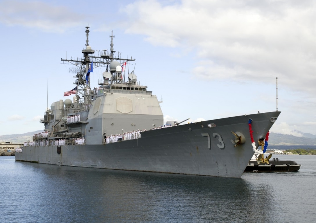 The guided-missile cruiser USS Port Royal returns to its homeport at Pearl Harbor in Hawaii, March 24, 2017. The Port Royal had completed a 212-day deployment to the Arabian Sea, the Arabian Gulf, the Gulf of Oman, the Red Sea, the Gulf of Aden, the South China Sea, the Western Pacific and the Indian Ocean. Navy photo by Petty Officer 2nd Class Jeff Troutman