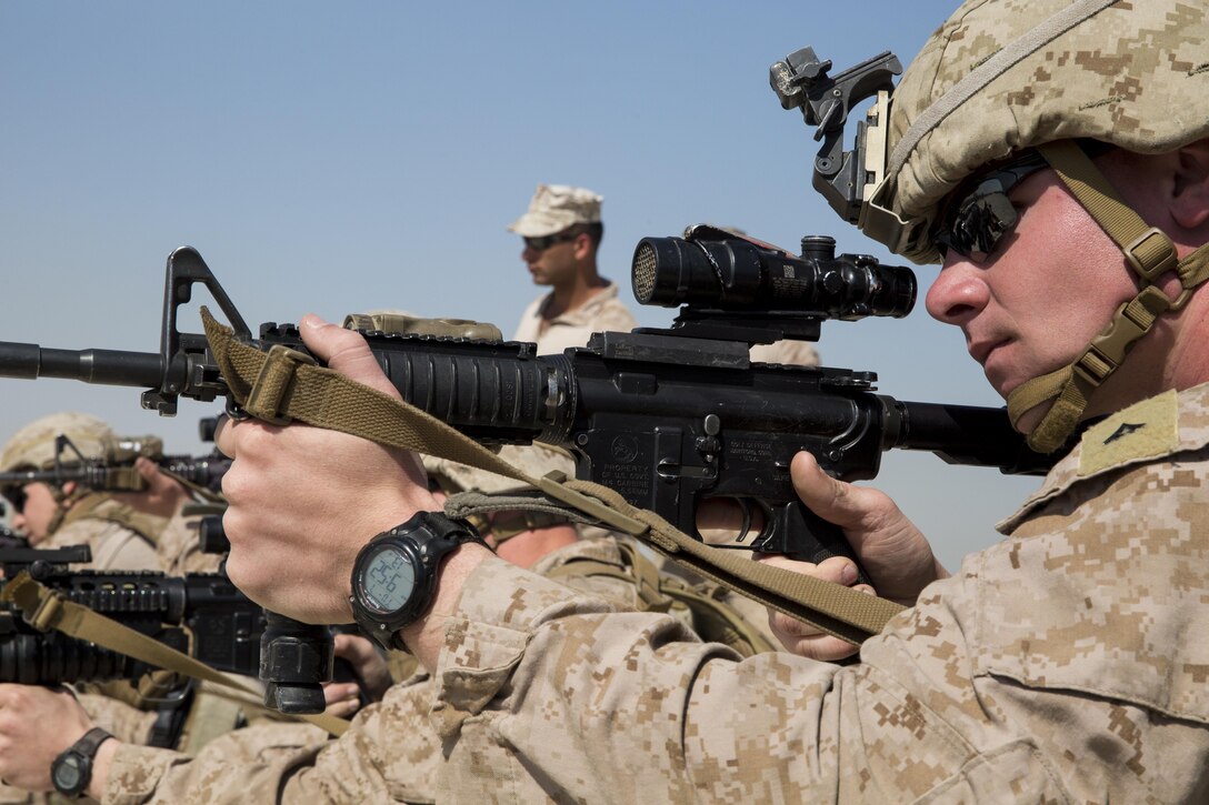 Lance Cpl. Ryan Honeycutt, a machine gunner with Weapons Company, 3rd Battalion, 7th Marine Regiment, Special Purpose Marine Air-Ground Task Force-Crisis Response-Central Command, establishes sight alignment during movement under fire drills in Saudi Arabia, March 6, 2017. The training proved to be an enhancing opportunity for both the U.S. and Saudi Marines. Deploying U.S. Marines into the U.S. Central Command area of responsibility to conduct combined military training with our partner nations’ security forces strengthens our vital relationships with partners in this important region. (U.S. Marine Corps photo by Cpl. Christopher Thompson) 