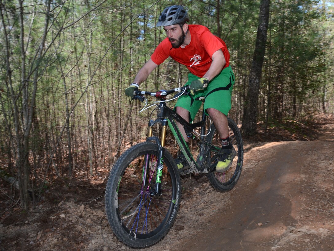 A mountain bicyclist makes good time during the Six Hours of Warrior Creek mountain bike race at the Wilmington District's W. Kerr Scott Dam and Reservoir in Wilkesboro, N.C. (File photo by Hank Heusinkveld) 