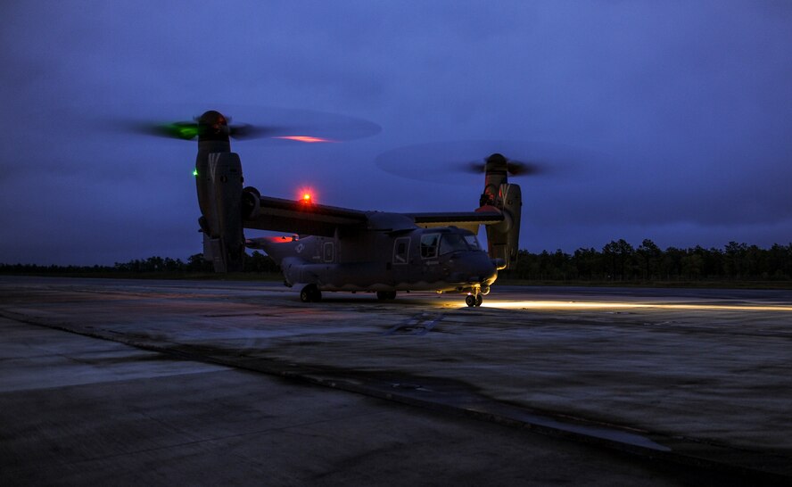 A CV-22 Osprey lands on the Landing Helicopter Deck at Duke Field, Fla., April 3, 2017. The LHD will serve as part of the aircraft carrier qualification, decreasing the amount of time 8th Special Operations Squadron and 8th Aircraft Maintenance Unit personnel spend off station to fulfill the requirement. The LHD has the potential to save the Air Force $2.2 million annually. (U.S. Air Force photo by Airman 1st Class Isaac O. Guest IV)