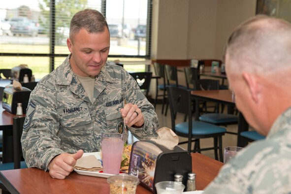 U.S. Air Force Reserve Senior Master Sgt. Jonathan Vansandt, superintendent, 913th Airlift Group Inspector General’s Office, takes time out for lunch at the Hercules Dining Facility (DFAC) during the Unit Training Assembly (UTA) weekend April 1, 2017, at Little Rock Air Force Base, Ark. The DFAC has recently added new menu items and is one of many eating options for Reservists to utilize on base during their UTAs. (U.S. Air Force photo by Master Sgt. Jeff Walston/Released)