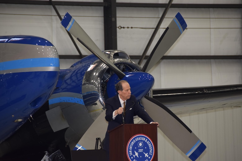 Wayne Fagan, Chair Honoree Selection Committee, speaks during the San Antonio Aviation and Aerospace Hall of Fame 2017 Dinner. This is the second year of the San Antonio Aviation and Aerospace Hall of Fame. (U.S. Air Force photo by Minnie Jones)