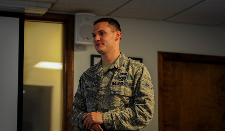 Airman David Jaklitsch, an emergency management apprentice with the 1st Special Operations Civil Engineer Squadron, briefs Air Commandos during a chemical, biological, radiological and nuclear survival skills class at Hurlburt Field, Fla., April 4, 2017. The training prepares Airmen for the possibility of a chemical warfare related attack. (U.S. Air Force photo by Airman 1st Class Isaac O. Guest IV)