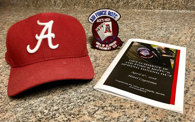 An ROTC detachment in Alabama recently invited an Air Force Special Operations Command leader to share his career insights at their dining out event.  (U.S. Air Force photo/Lt. Col. James Wilson)