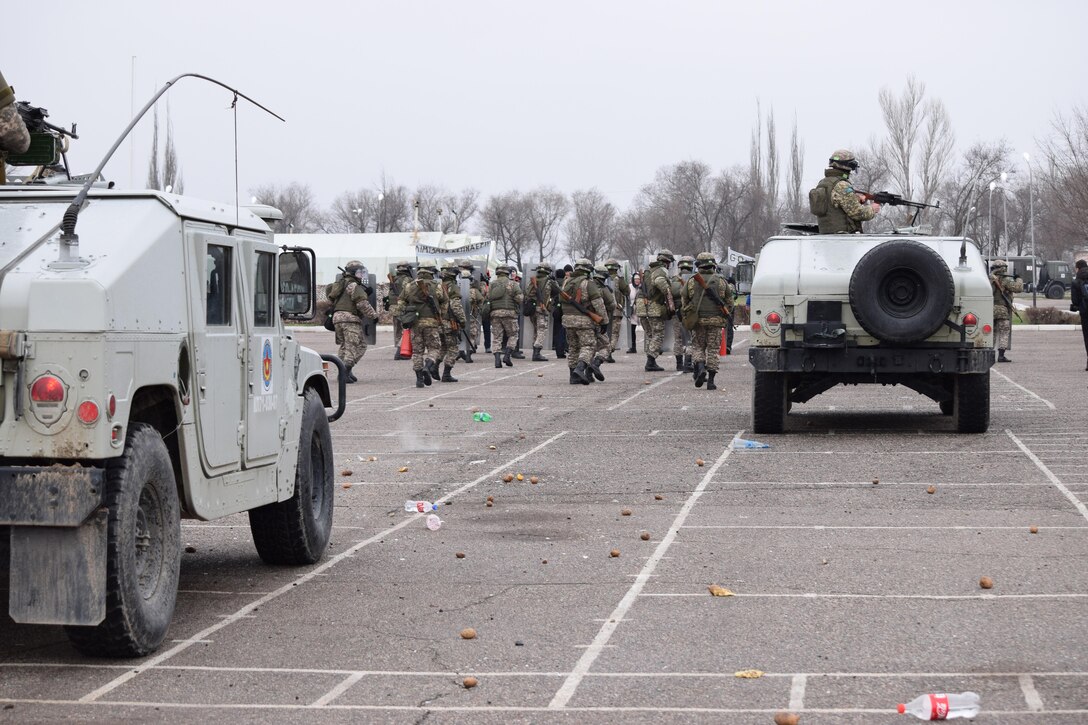 Soldiers from the Kazakhstan Peacekeeping Battalion demonstrate crowd control techniques during a military-to-military engagement for Steppe Eagle Koktem, Apr. 6, 2017, at Illisky Training Center, Kazakhstan.