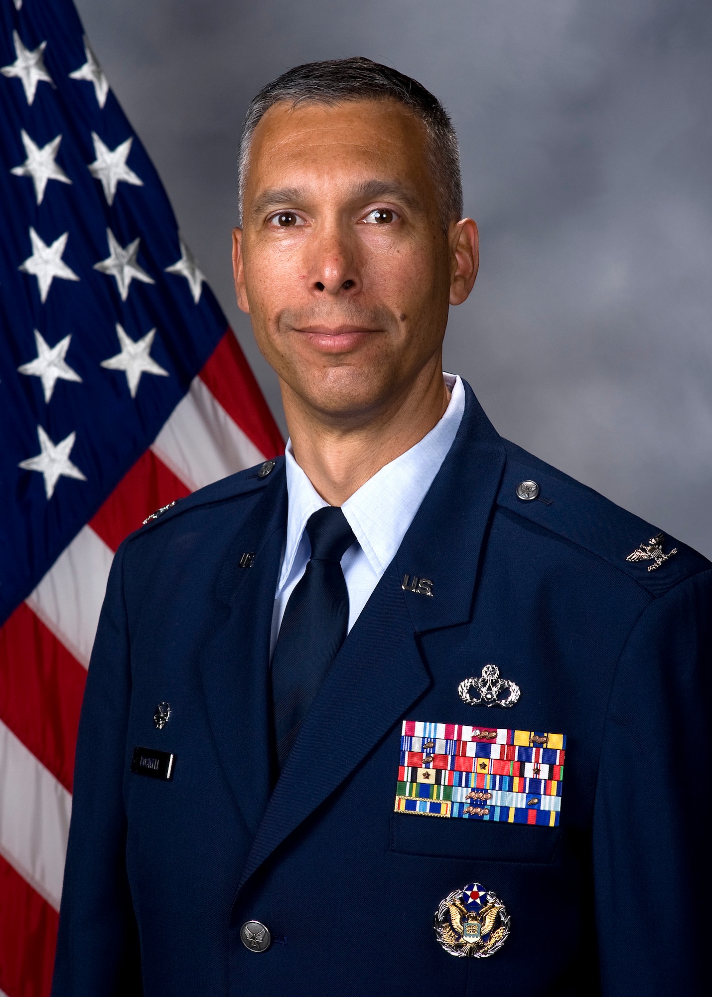 Colonel Randy Boswell is the commander of the 436th Mission Support Group, Dover Air Force Base, Del. He provides complete combat support, emergency services, and the base infrastructure for more than 7,200 personnel supporting the C-5 and C-17 aircraft assigned to the 436th and 512th Airlift Wings as well as the largest aerial port and only stateside mortuary in the Department of Defense. The group includes more than 1,400 Airmen in six squadrons: Civil Engineer, Security Forces, Logistics Readiness, Communications, Force Support and Contracting.