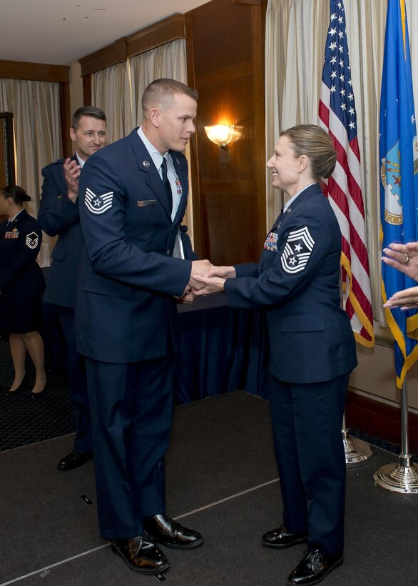 Air national guard knoxville jobs
