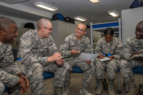 Tech. Sgt. Roque Martinez, 326th Training Squadron instructor, engages with Airmen during Airman’s Week activities Mar. 27 at Joint Base San Antonio-Lackland. The concept of Airmen’s Week stemmed from Air Force officials establishing a curriculum focused on wingmanship, resiliency, leadership and followership, sexual assault prevention and response, the warrior ethos, and how Airmen can balance their personal and professional lives.
