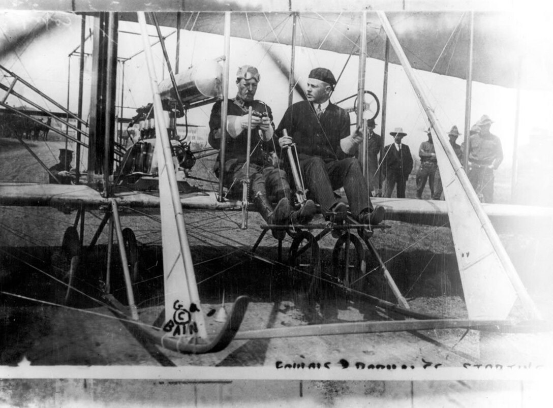 Lt. Foulois and Phil Parmalee in Collier Wright Ft. Sam Houston, 1910. (Courtesy photo)