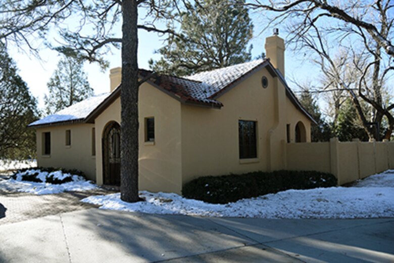 peterson afb billeting